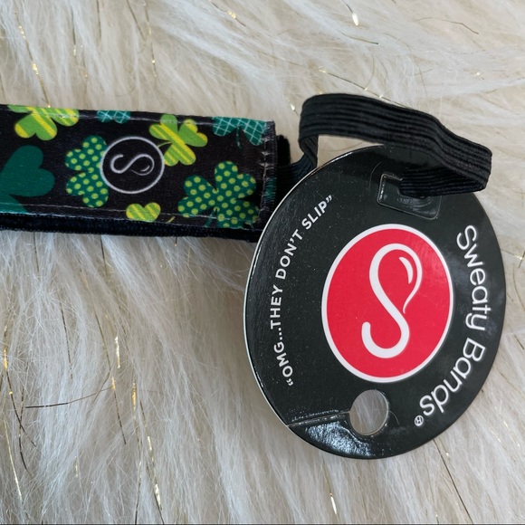 NWT - non slip headband & mask 2pk - Picture 1 of 5